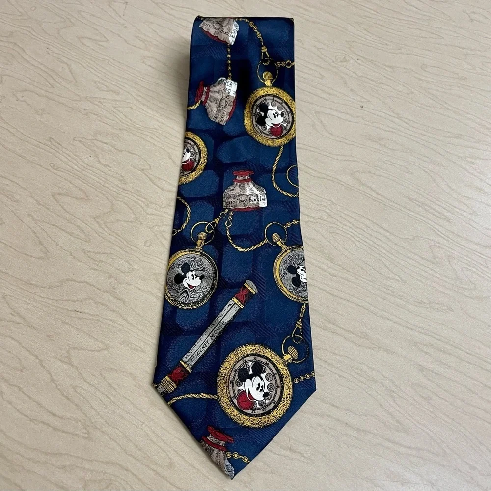 Mickey and Co Atlas Design Mens Tie Vintage Disney Silk Pocket Watch Inkwell Pen